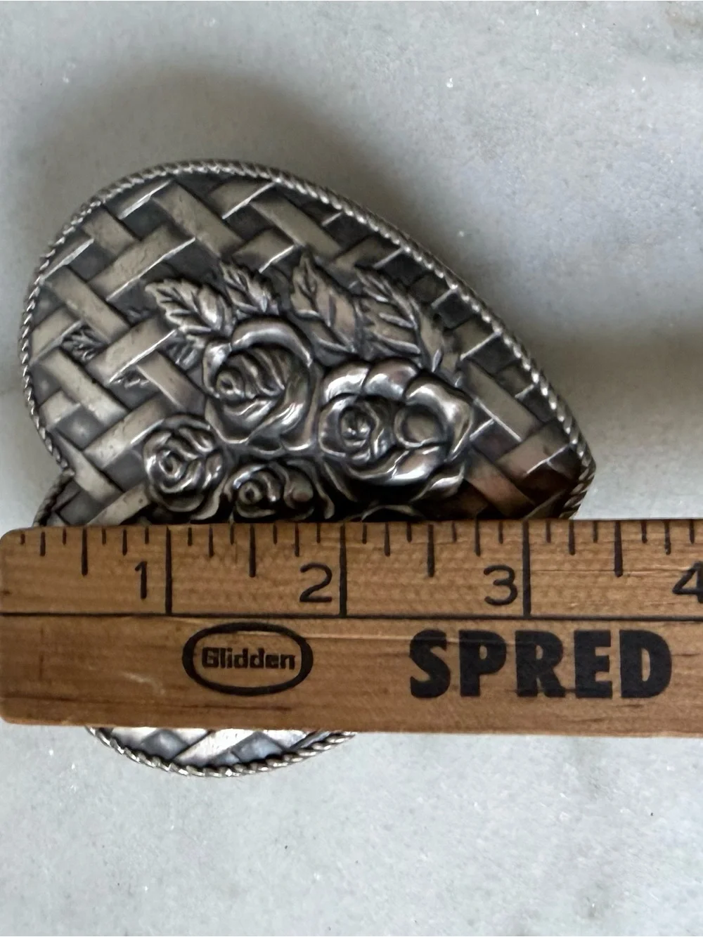Heart-Shaped Embossed Rose Trinket Box - Silver Tone